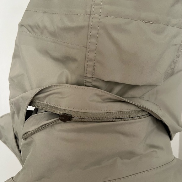 Mens Patagonia Thundercloud waterprooff jacket. Size XS. - Picture 4 of 7